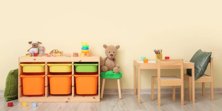 School cleaners finished cleaning and left a pristine classroom.